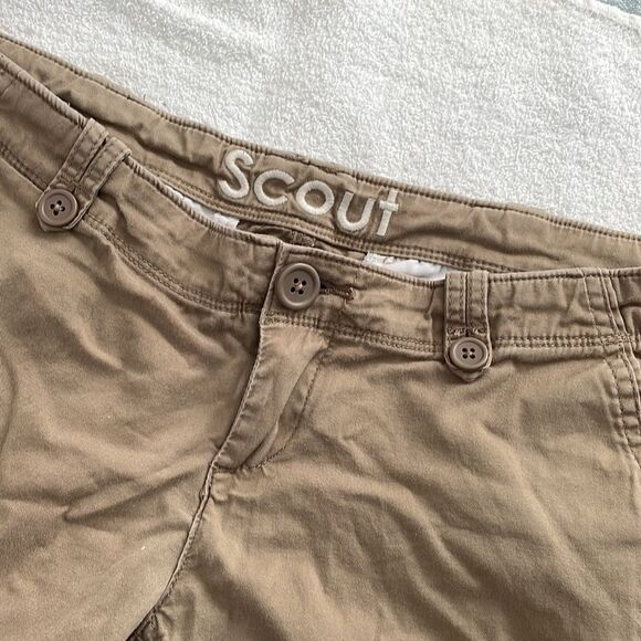 Khaki shorts with roll up pant leg strap and button by Delia’s size 0 - Picture 2 of 6